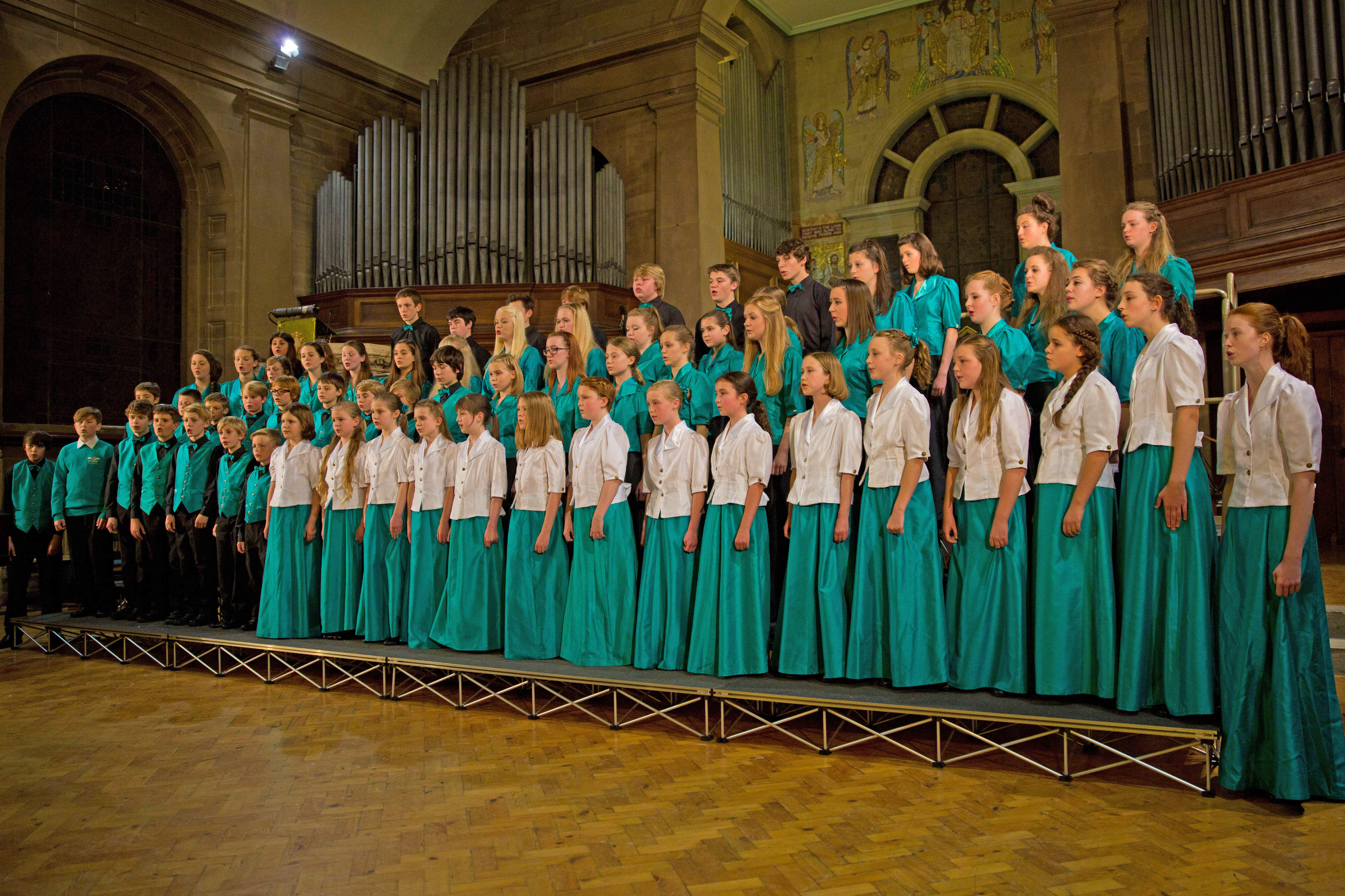 Kinder Choirs of the High Peak Kinder Choirs of the High Peak